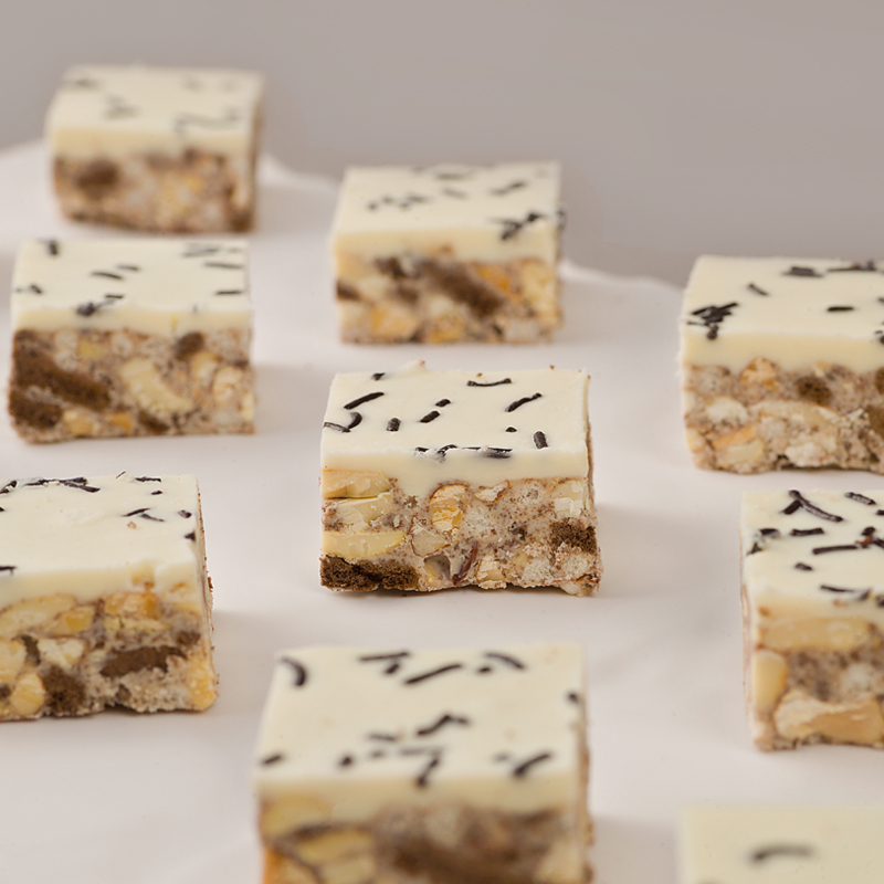 Buy Oreo Crunch in Surat, India